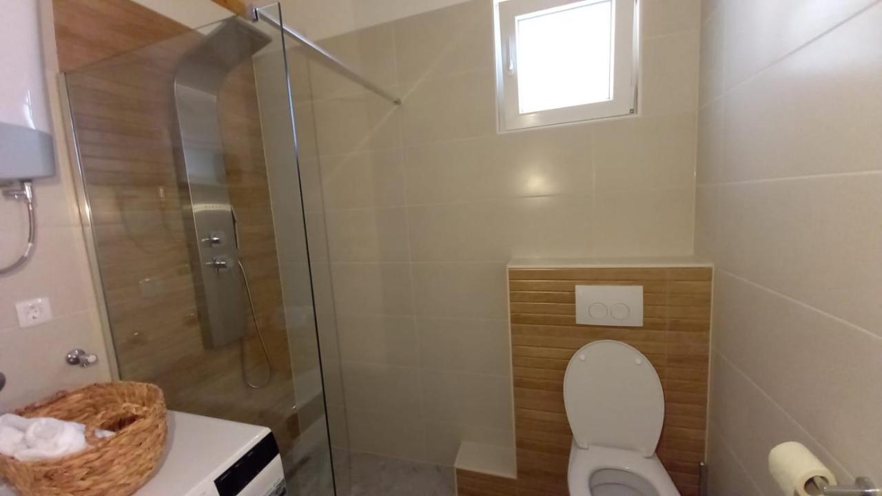 Seaview Suites Ondina Komiža Exterior foto