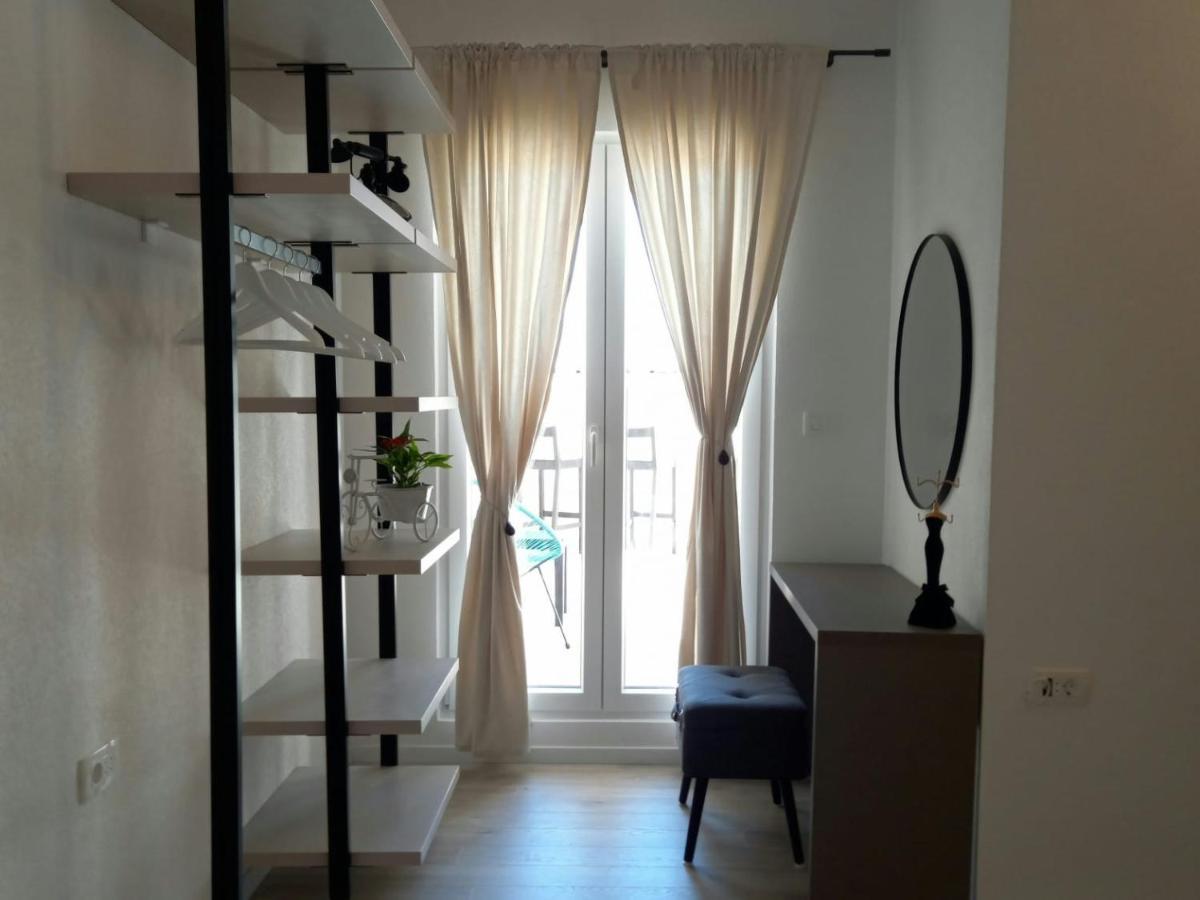 Seaview Suites Ondina Komiža Exterior foto
